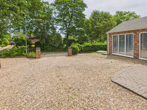 Parking- click for photo gallery